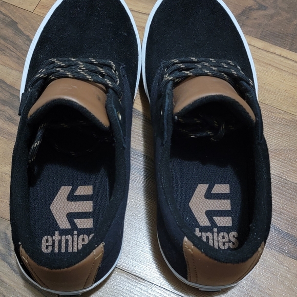 Ethics suede shoes Size 8 - Picture 4 of 4
